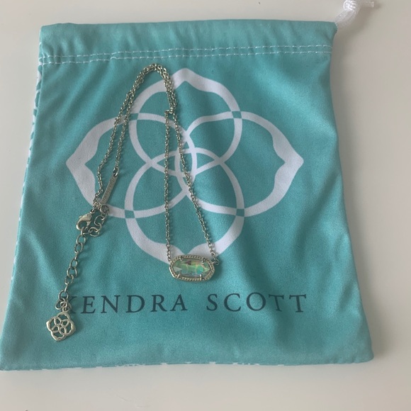 Kendra Scott Jewelry - Elisa gold pendant necklace in dichroic glass